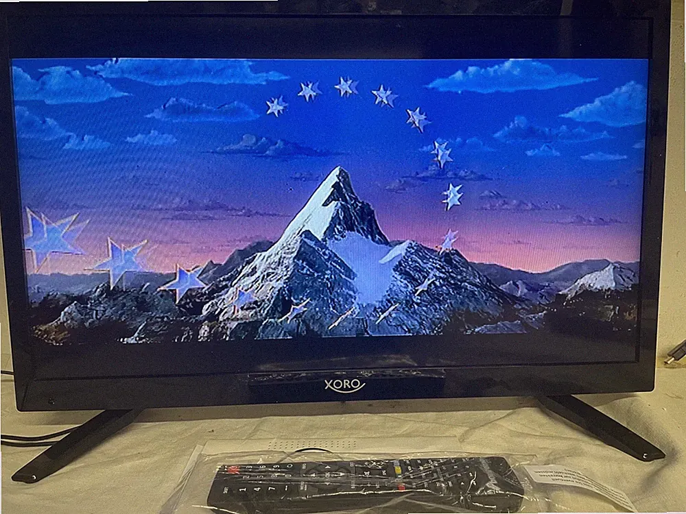 24 Zoll LED TV, auch für Camping.12,240Volt,DVD,Xoro HTC2449