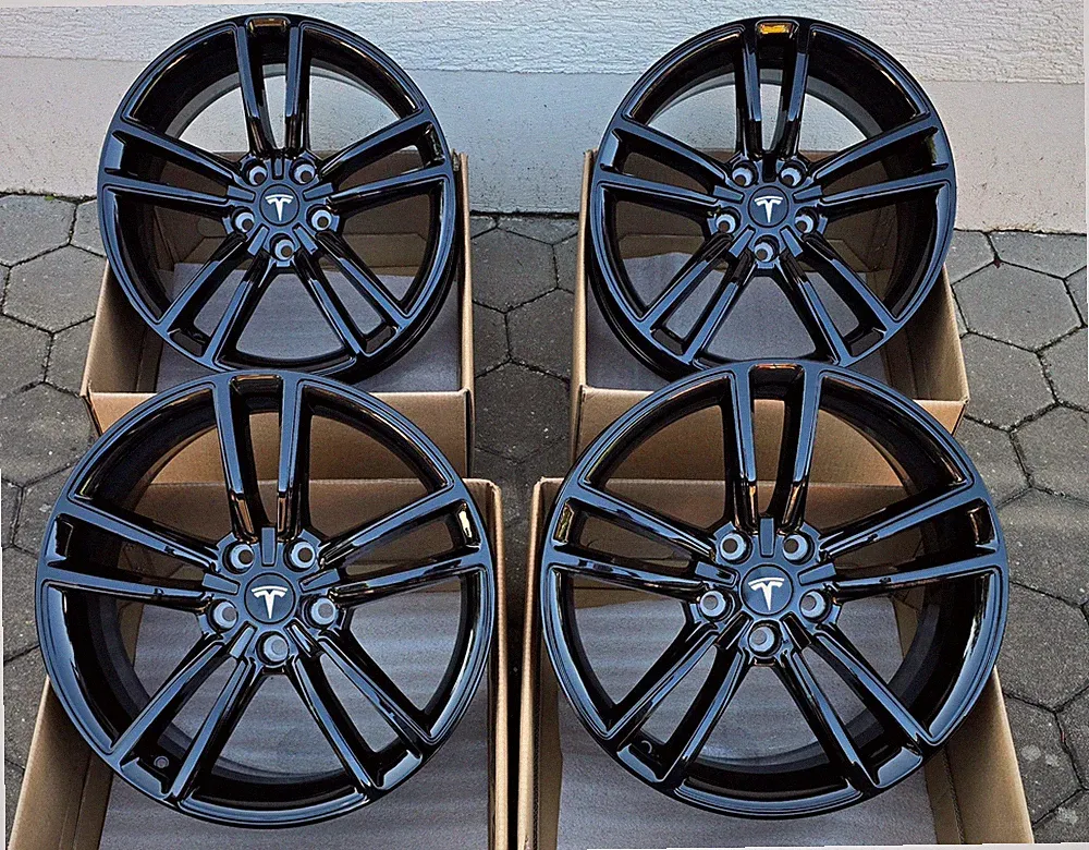 4 x Original Tesla Model S 19 Zoll Alufelgen 6007214-00-D Felgen 8,0J x 19 ET40