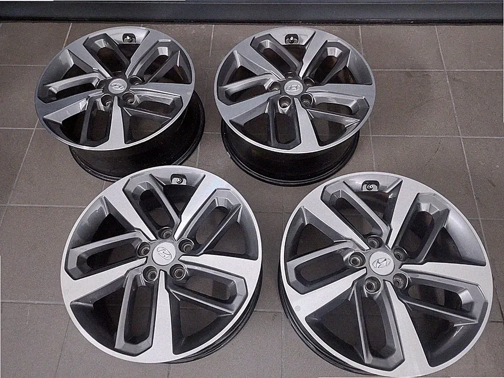 4x Original Hyundai Kona Tucson Alufelge 18 Zoll 7,5Jx18 ET52 52910-J9300 *TOP*