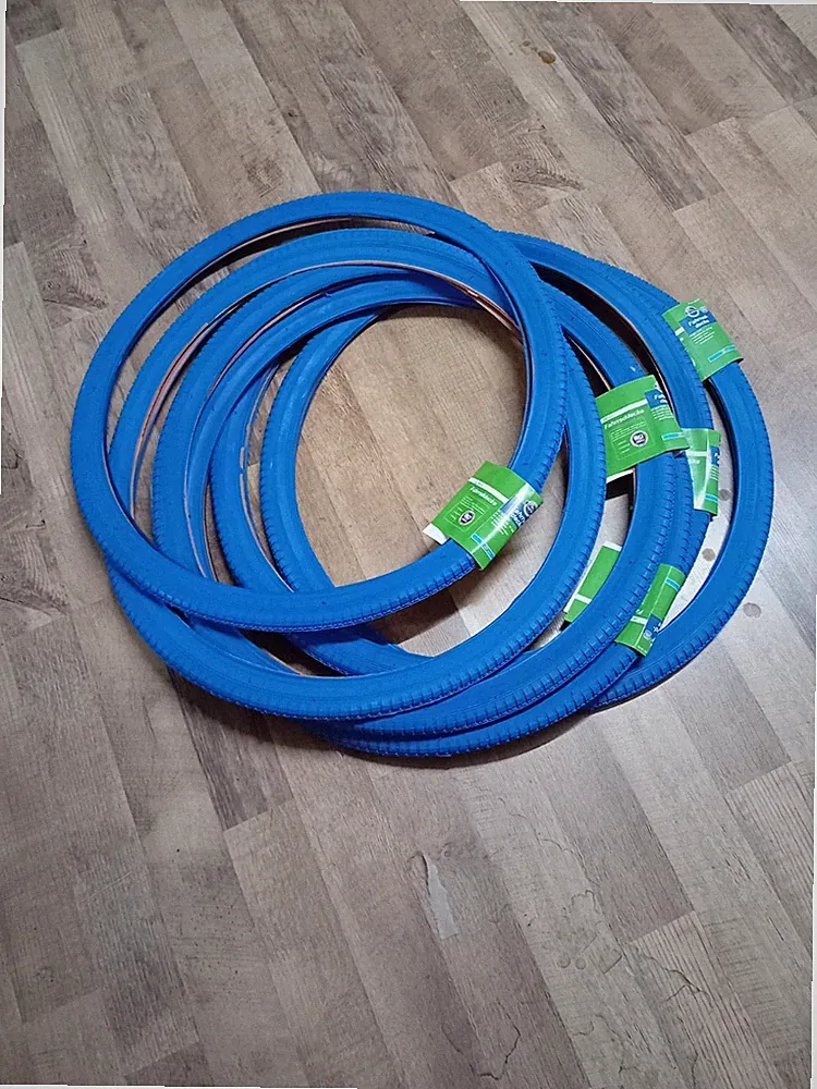 6 x Fahrrad Bereifung 28 Zoll in Blau von Filmer 28 x 1,75 ( 47 - 622 )