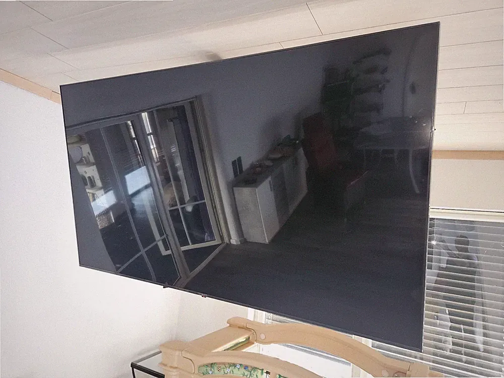 Streaming OLED