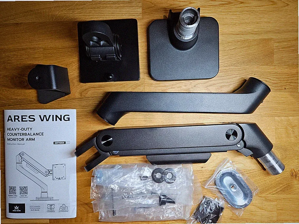ARES WING Monitorarm Monitorhalterung für 17 - 49 Zoll Bildschirme bis 20kg