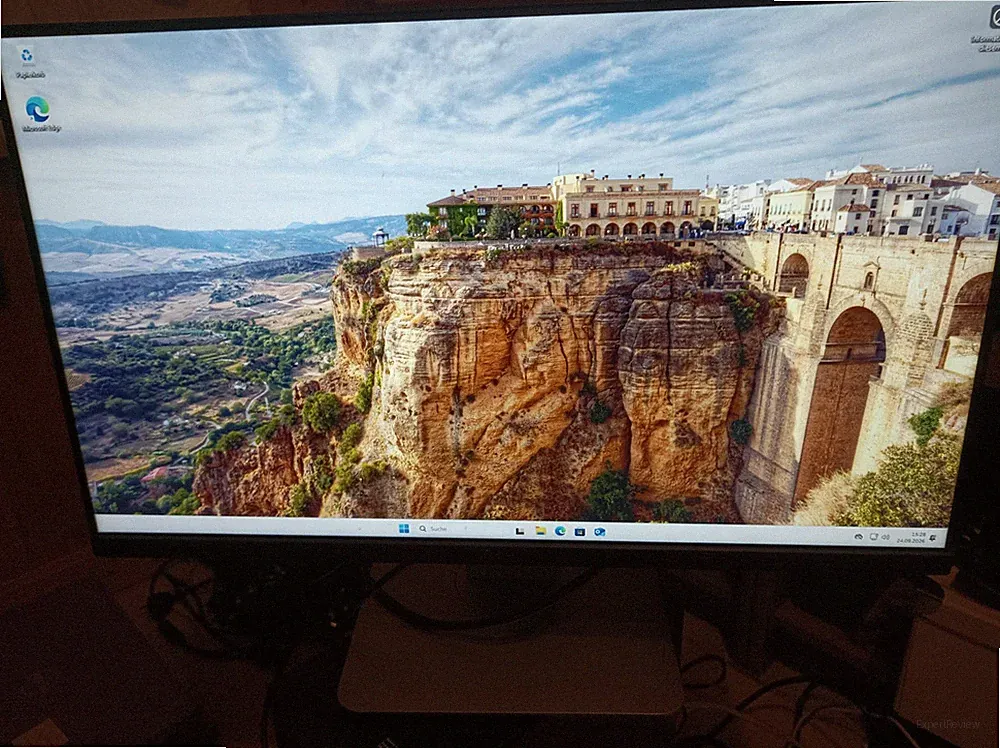 Dell Flatscreen 24 Zoll LCD Monitor Modell U2414hb, Bildschirm 24 Privot Display