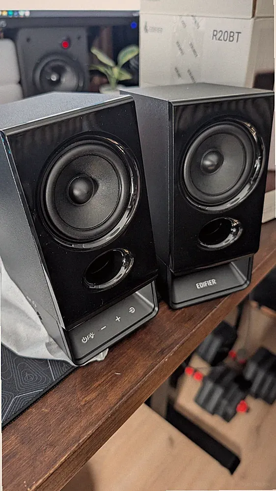 Edifier R20BT Computer-Lautsprecher 25W 2,75 Zoll Bluetooth AUX 1400g Sound