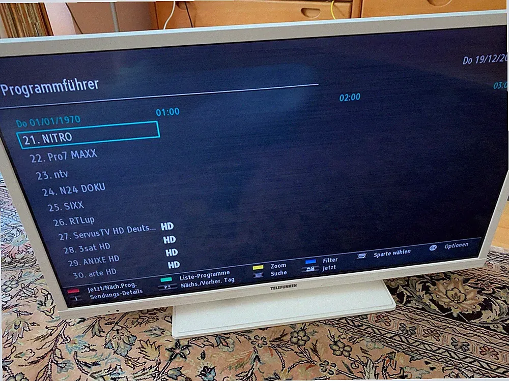 Fernseher Telefunken XF32B301-W LCD TV - 32 Zoll - weiß - gebraucht