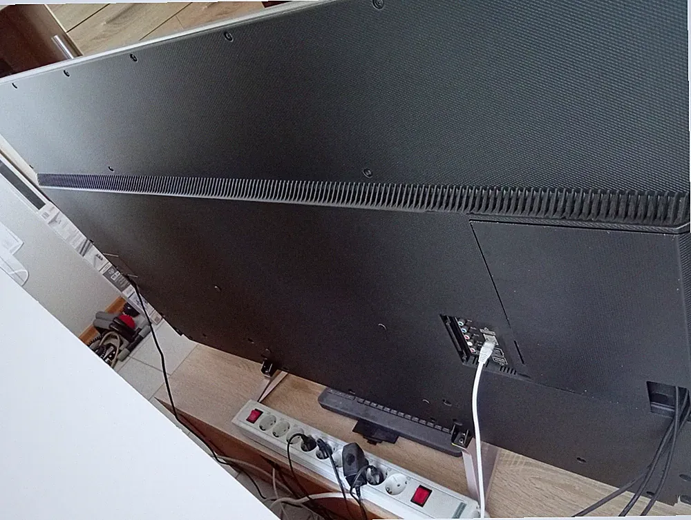 flachbildfernseher Panasonic 130x75 (55zoll), guter Zustand kaum gebraucht