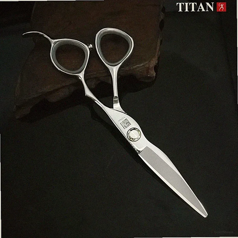 Friseurschere Haarschere TITAN Modell T360 in 5,75 zoll orig. Hitachi Stahl
