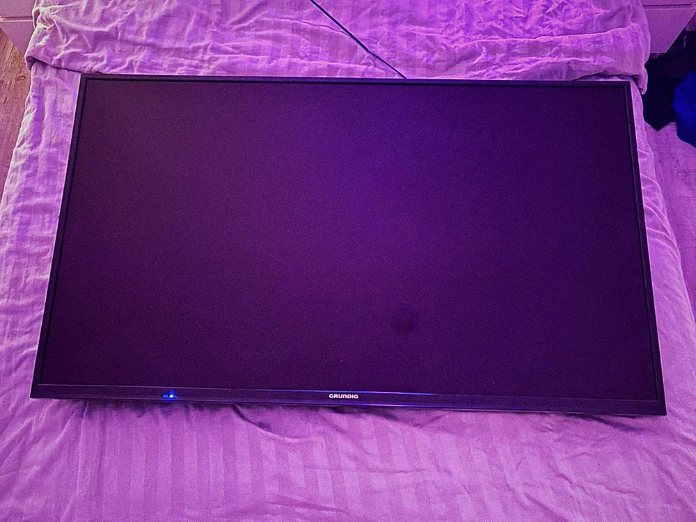 GRUNDIG 50 Zoll LED TV 1080p Smart DVB-T/C/S2 HDMI USB LAN Optisch RF