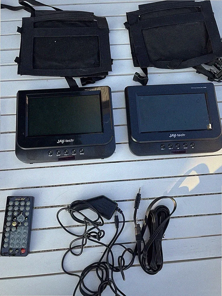 JAY-tech DVD Car Cinema Set 728K – Doppel-DVD-Player fürs Auto