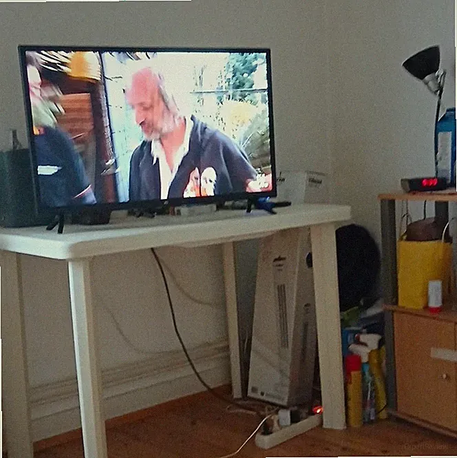 JTC 60 Zoll LED TV Schwarz 1080p (FHD) WLAN-fähig Modell Grundig 43 VCE