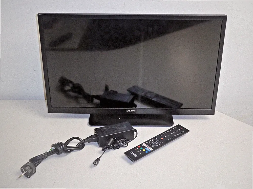 Kendo 24 DVD 3321 B 24" LED Smart TV mit DVD-Player, inkl. FB, 2 Jahre Garantie