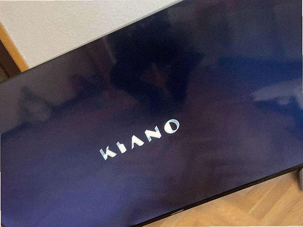 Kiano Fernseher 55 Zoll Smart TV 4K UHD 3840x2160 VIDAA WiFi DVB-T2/S2 DLED PVR