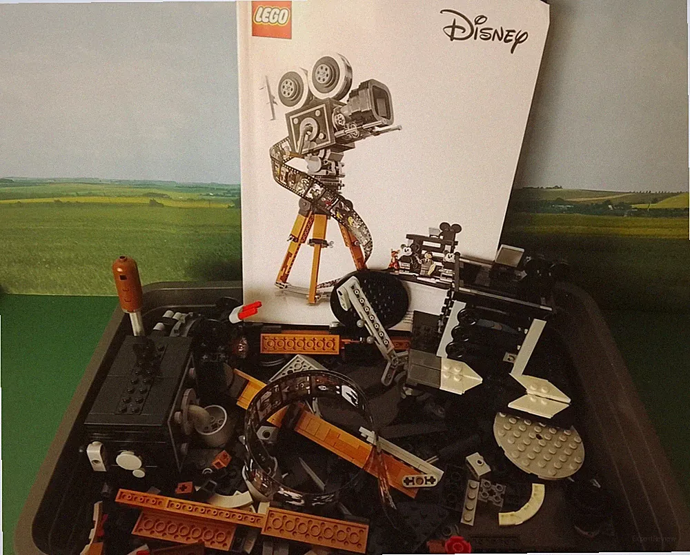 LEGO® Disney 43230 Kamera – Hommage an Walt Disney "Unvollständig" ohne Figuren
