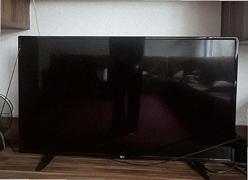 LG NanoCell 43NANO82T6B Fernseher 109.2 cm 43" 4K Ultra HD Smart-TV WLAN