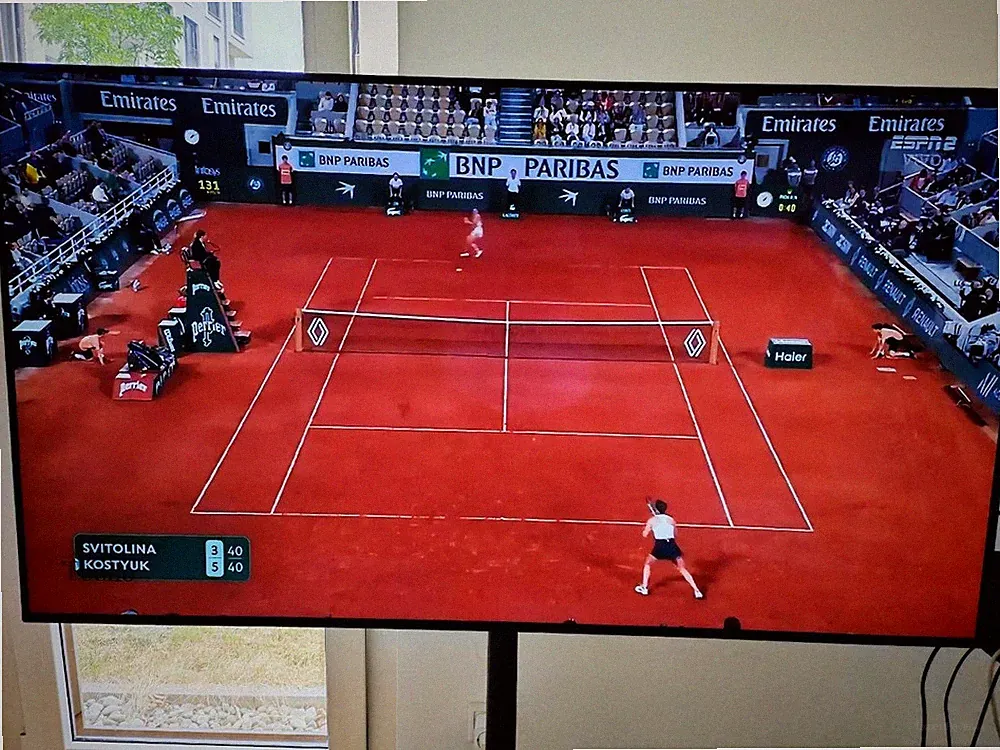 LG OLED 55" Fernseher (OLED55B19LA) + japanischer Rollständer – Top Zustand!