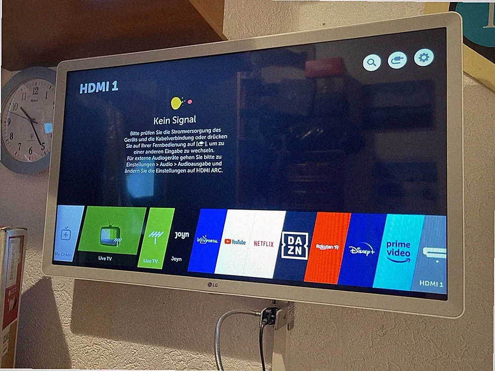 LG TV 32LK62 Smart 32 Zoll Fernseher AI ThinQ Active HDR AI TV Wie Neu In OVP