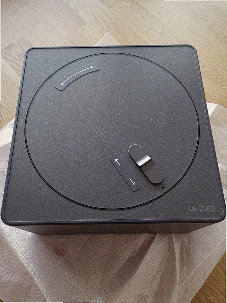 LG Zero Connect Box WM24EA für OLED M4 / M3 (65, 77, 83 Zoll), Neu & unbenutzt