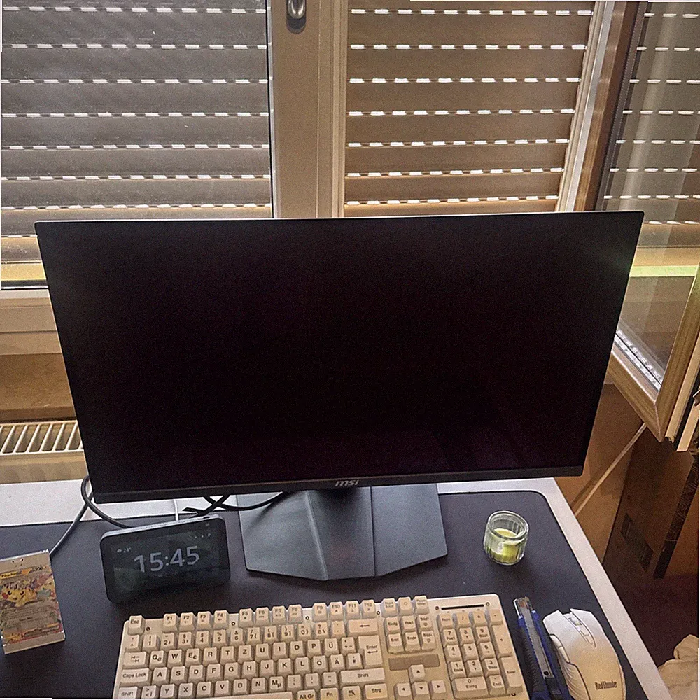 MSI MAG 271QP QD-OLED X24 27 Zoll 1440p 240Hz QD-OLED Gaming Monitor