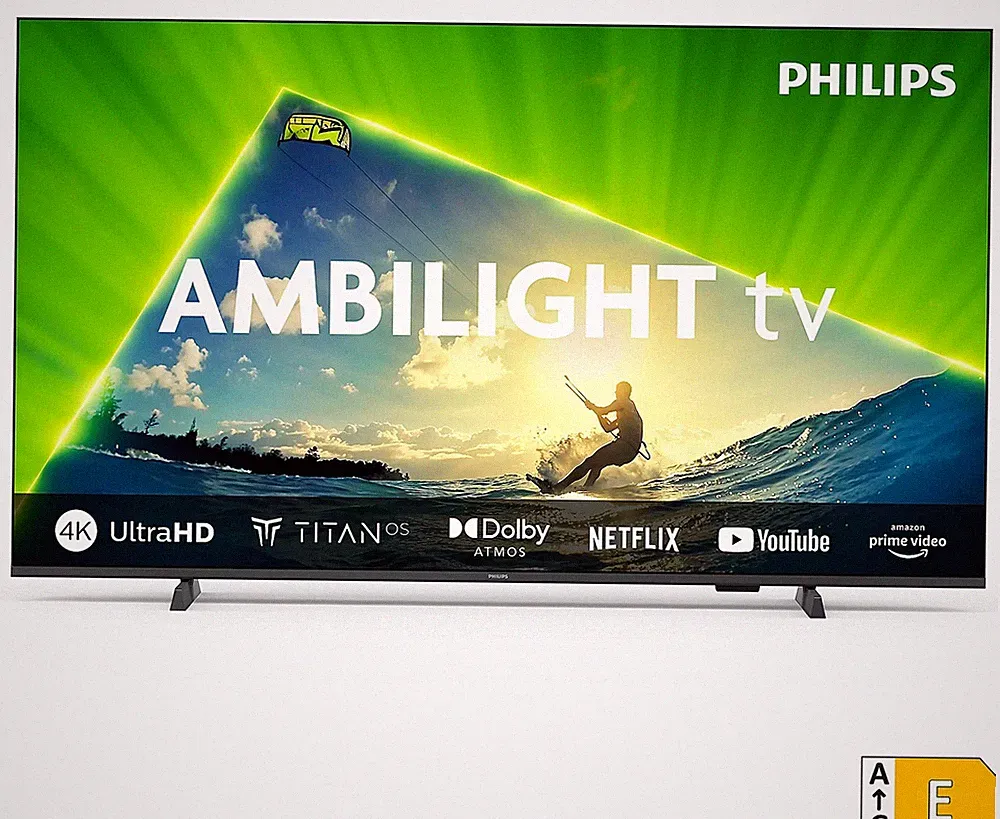 PHILIPS 55PUS8209/12 55"/139cm QLED 4K Ultra HD Smart-TV 3-seitiges-Ambilight