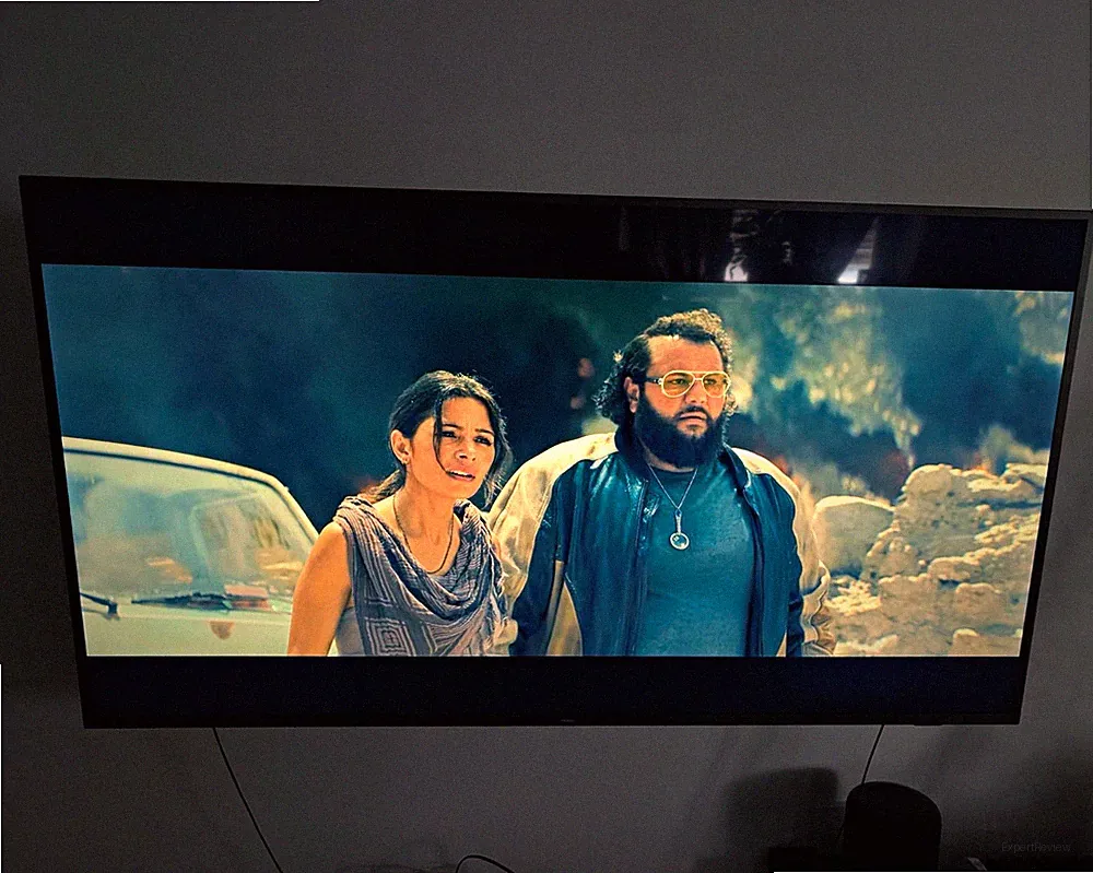 Philips 70PUS7855 70 Zoll 4K HDR10 Curved TV mit Ambiente-Beleuchtung