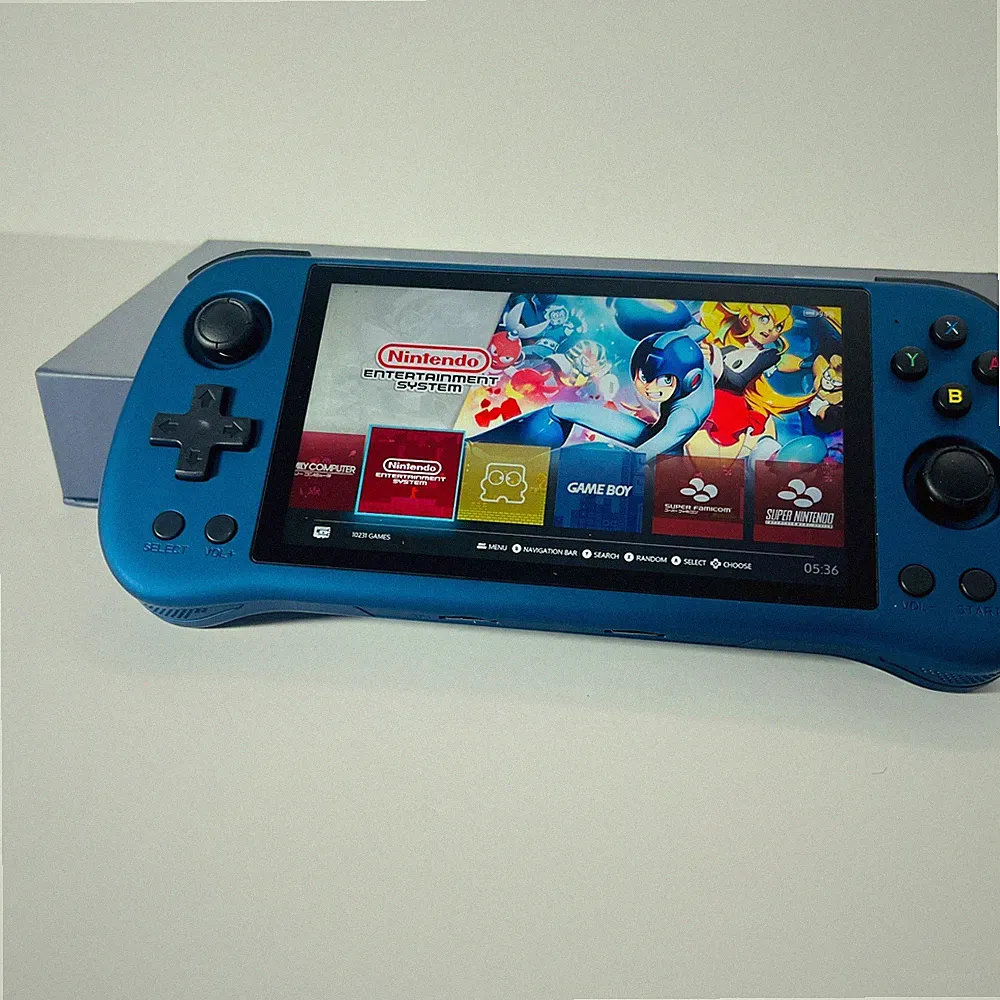 Powkiddy X55 Tragbare Spielkonsole 5,5 Zoll IPS Bildschirm 450 PSP Spiele TV HDMI UK