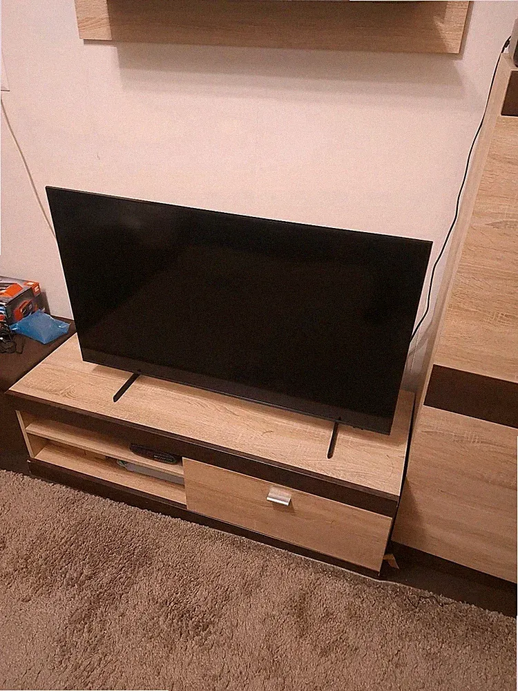 Samsung 43Q60C 43 Zoll Fernseher QLED 4K Smart TV Flach
