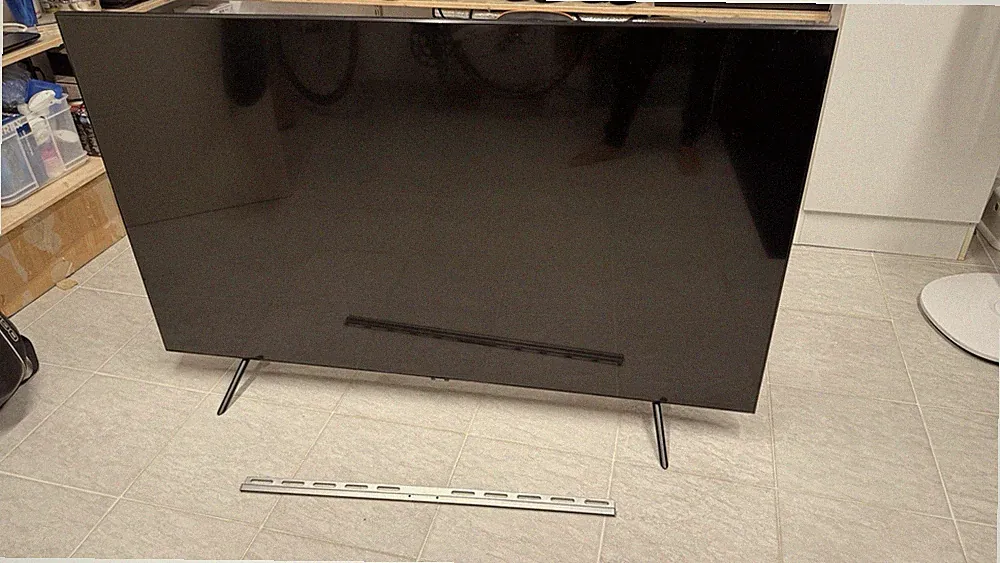 Samsung 65 Zoll QLED 4K UHD 2160p TV Q70R GQ65Q70RGTXZG Schwarz