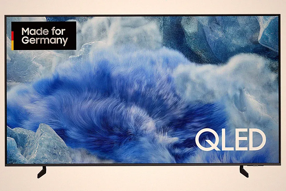 Samsung 65 Zoll QLED Q8F 4K Vision AI Smart TV (2025)