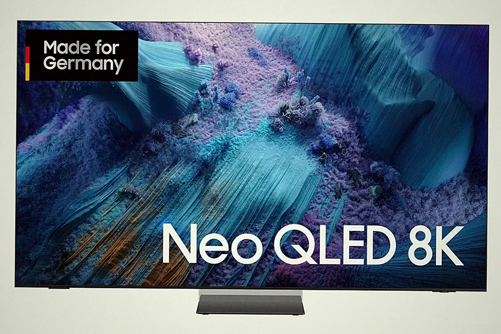 Samsung 75 Zoll Neo QLED QN990F 8K Vision AI Smart TV (2025)