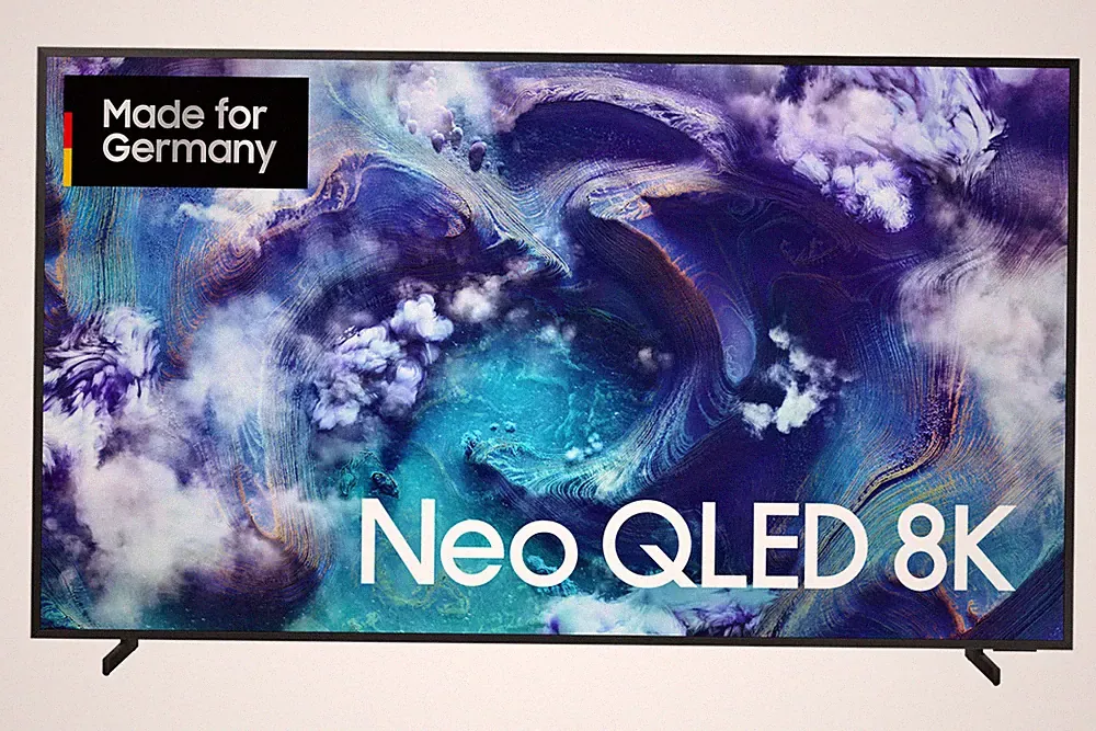 Samsung 85 Zoll Neo QLED QN900F 8K Vision AI Smart TV (2025)