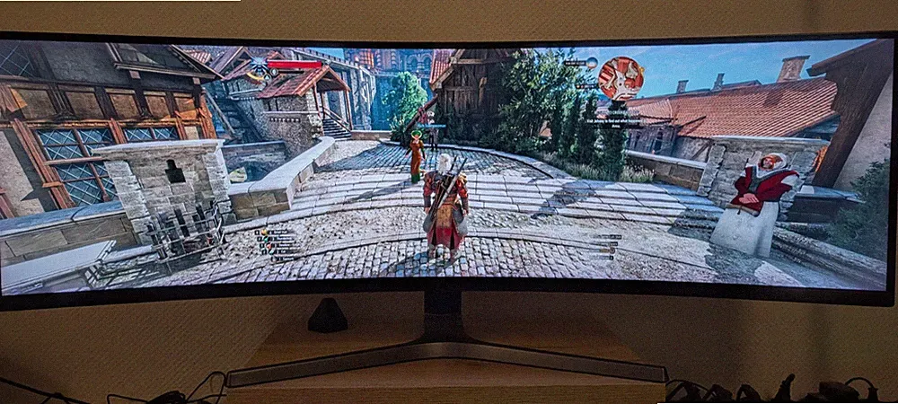 Samsung C49RG94SSU 49" QLED Gaming Monitor in OVP