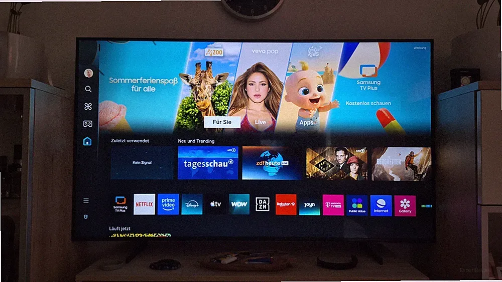 Samsung Crystal UHD DU7100 55 Zoll, 138 cm Fernseher
