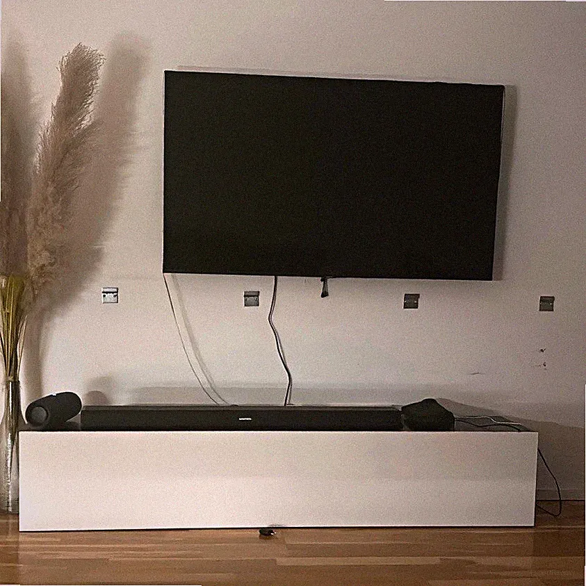 Samsung GQ43Q60TGU 43 Zoll LED TV 4K 2160p (GQ43Q60TGUXXZGQ43Q60TF2)