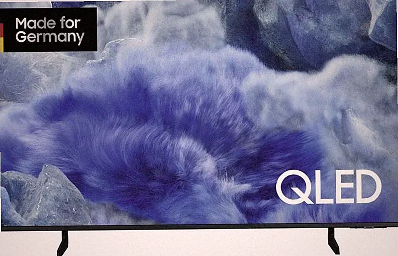 Samsung GQ50Q8FAAUXZG 50 Zoll 125cm QLED Freseher Smart TV Titangrau