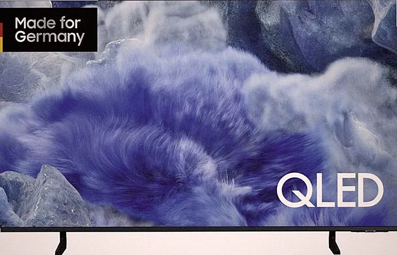 Samsung GQ50Q8FAAUXZG Titangrau Fernseher / TV *NEU/OVP*