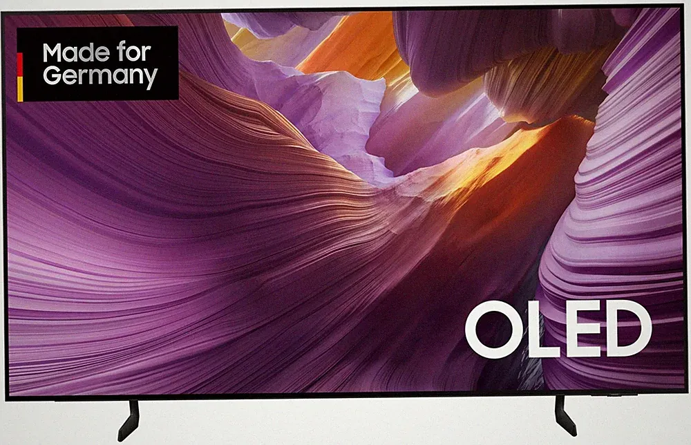 Samsung GQ65S85FAEXZG OLED 165,1 cm (65 Zoll) Fernseher 4K Ultra HD VESA 300 x