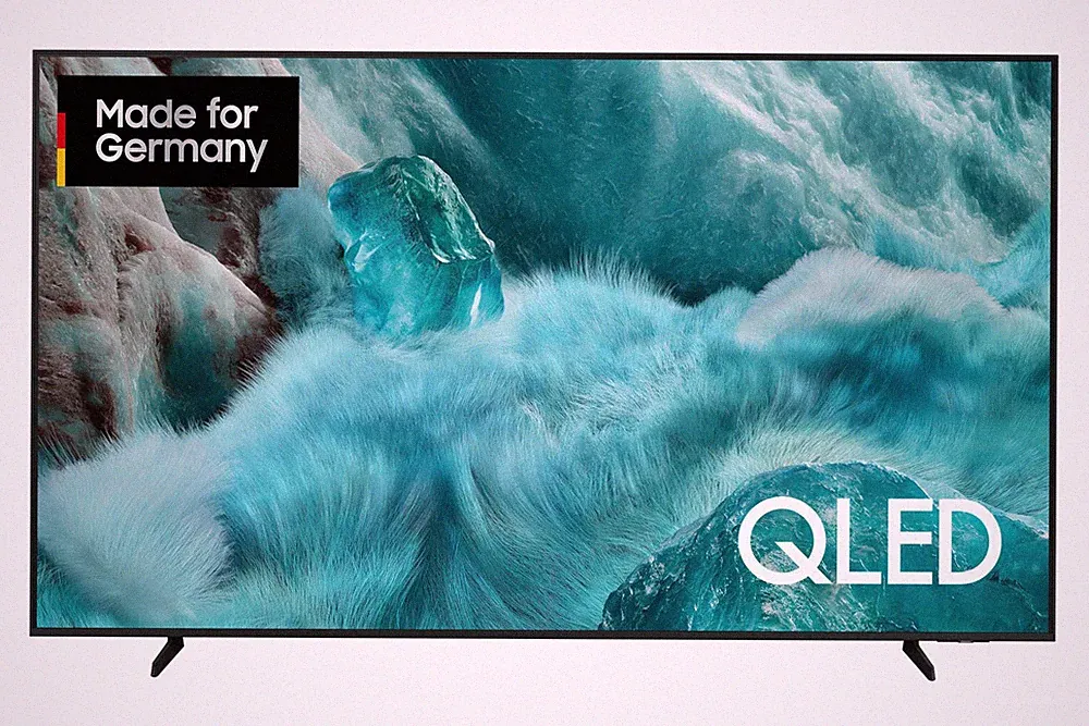 Samsung GQ75Q7F2AU Vision AI Smart TV 189 cm (75")