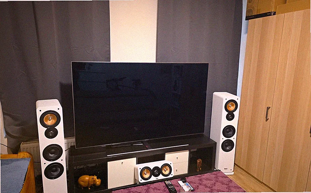 Samsung GQ75Q7FNG 75" QLED 4K HDR Smart TV schwarz WLAN BT PIP FB