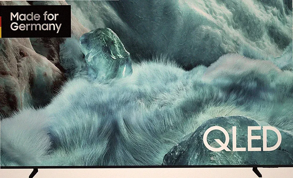 Samsung GQ85Q7FAAUXZG QLED 85 Zoll Smart TV Neu OVP