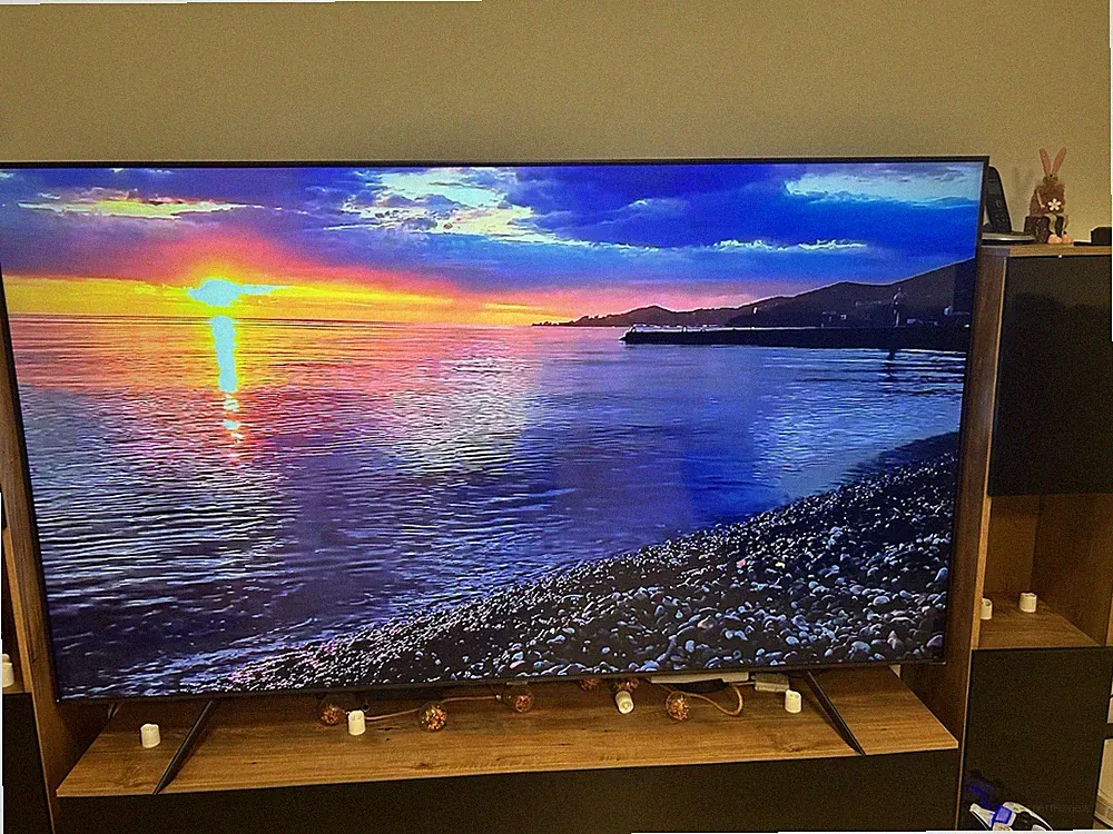 Samsung GU85AU7179U 85” (214 cm) 4K Ultra HD Smart-TV – Wie neu!