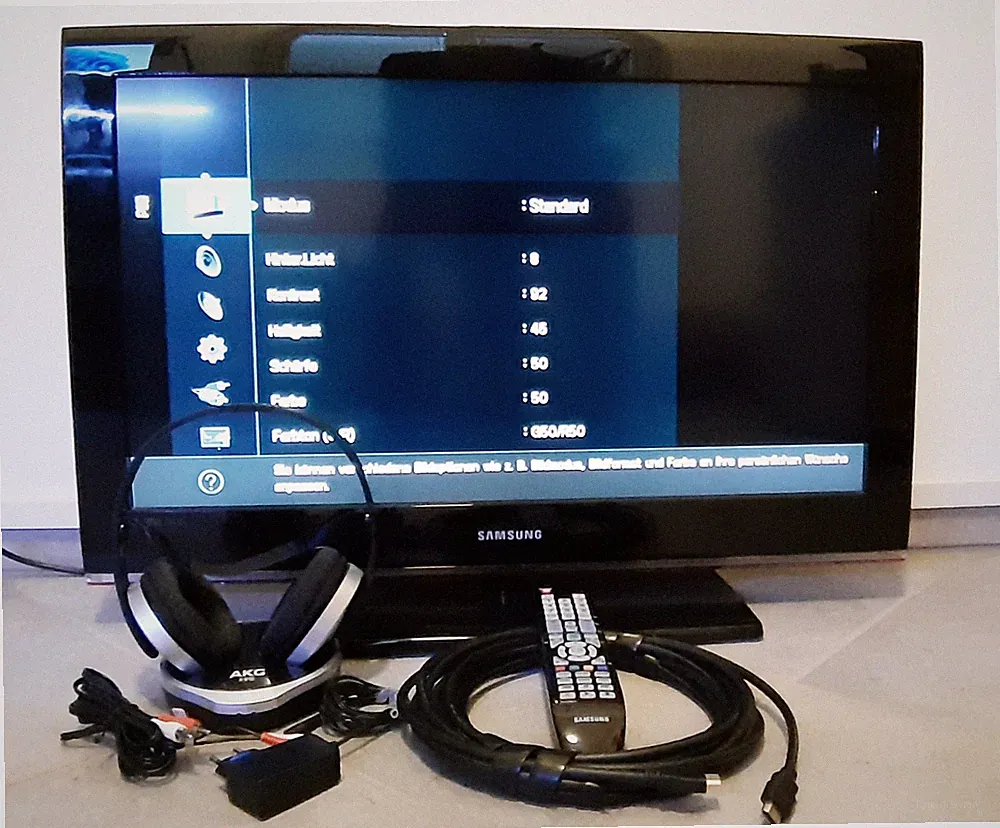🕹️Samsung LE32B530P7WLCD TV der ideale Gaming-TV / Kopfhörer + 7 Meter. HDMI 🎮