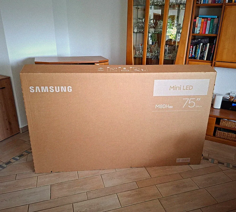 Samsung Mini LED 4K Fernseher M80H 75 Zoll WLAN Flachbildschirm Fernbed.