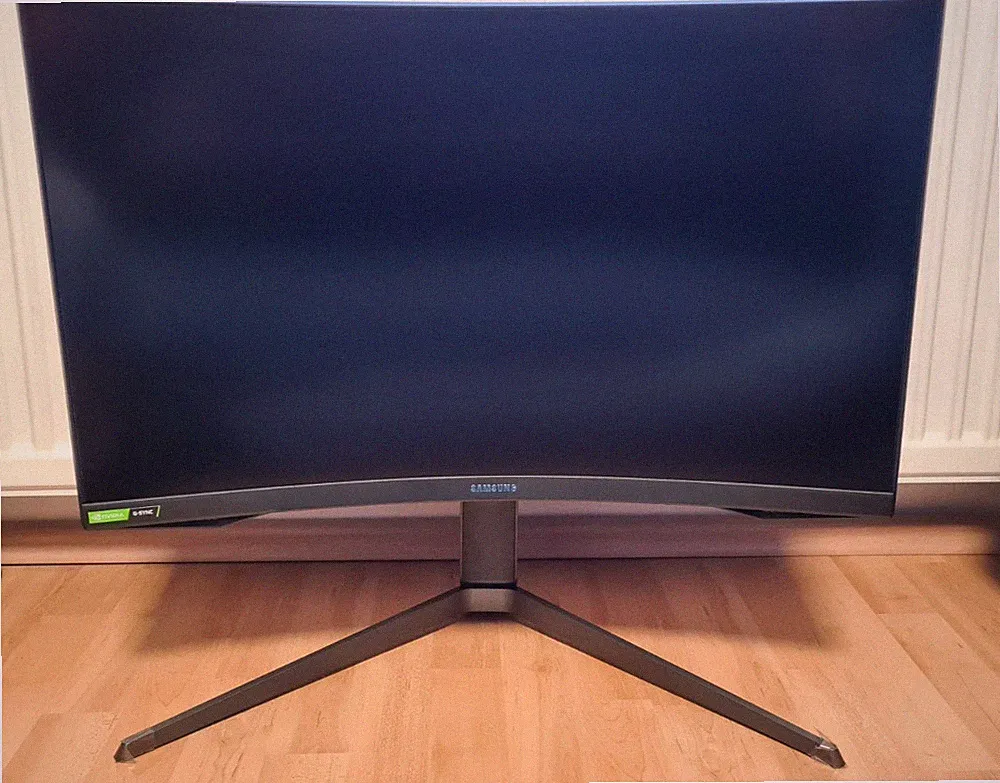 Samsung Odyssey G7 27 Zoll 1440p 240Hz VA LCD VRR Gaming Monitor mit OVP