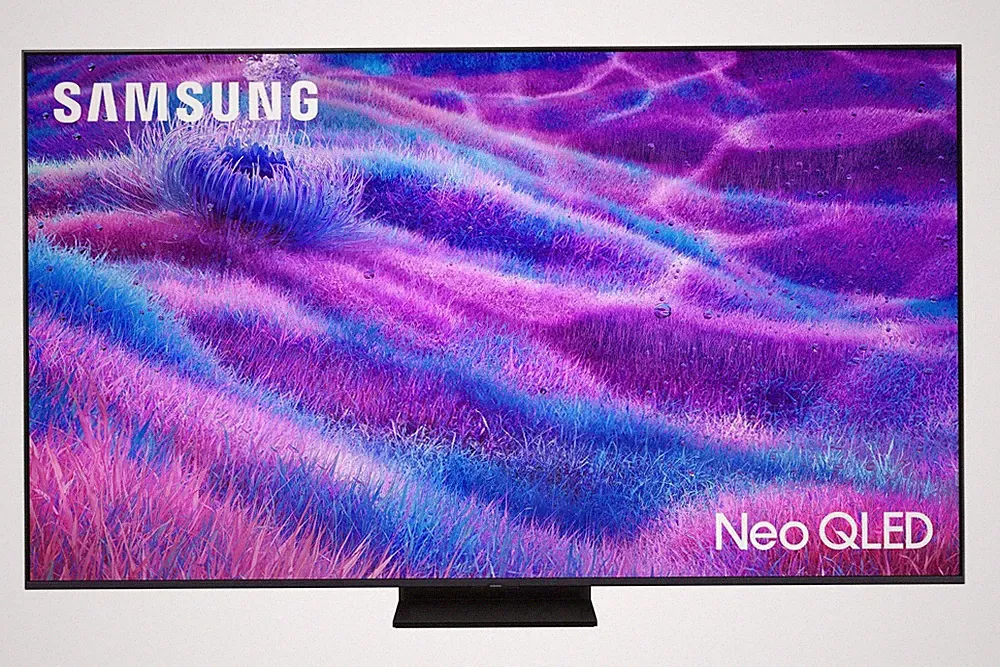 Samsung QN80F 65 Zoll QLED Smart TV Q65QN80FAU (2025) - NEU