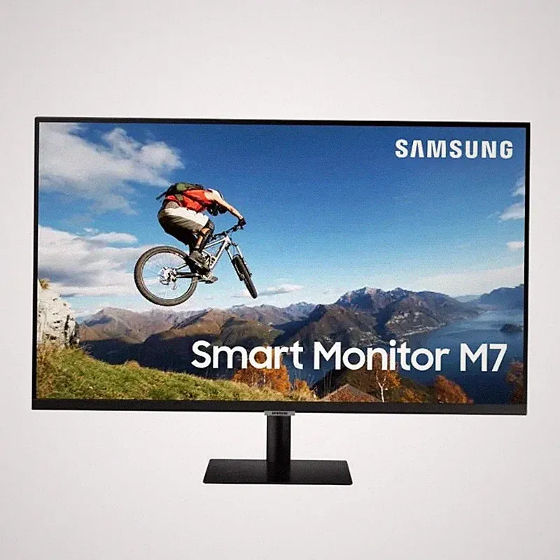 Samsung Smart Monitor M7 M70B 32" 4K UHD Smart TV Office 365 AirPlay2 USB-C WLAN