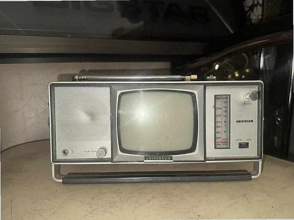 Vintage Universum TV Radio Kombination ? Retro Fernseher ? 70er/80er Kult ? Deko
